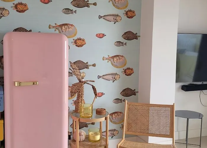 Newly Renovated Apartament *